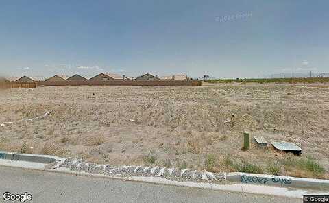 Nicoles, ADELANTO, CA 92301