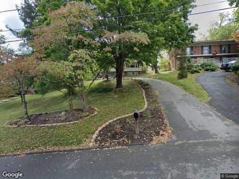 Lynnhaven, STAUNTON, VA 24401