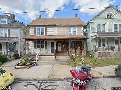Maple, RED LION, PA 17356