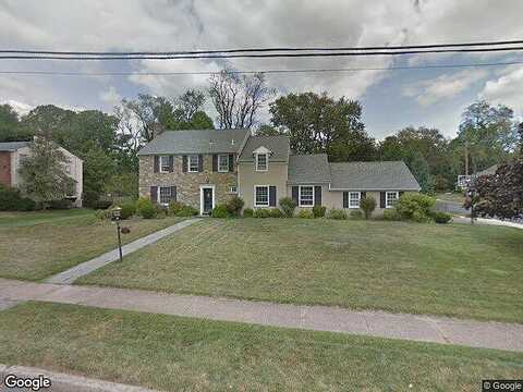 Wallace, FORT WASHINGTON, PA 19034