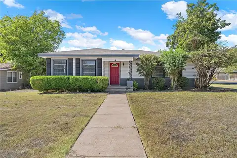 La Porte, WACO, TX 76710