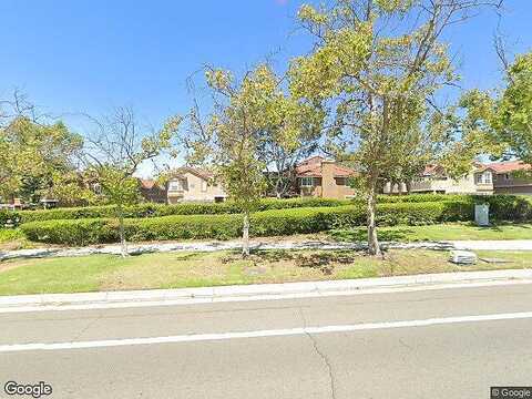 Via Honrado, RANCHO SANTA MARGARITA, CA 92688