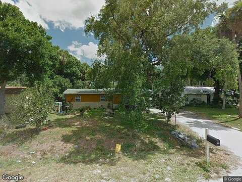 22Nd, OKEECHOBEE, FL 34974