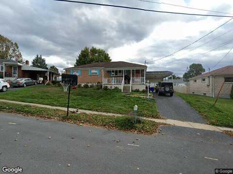 Karen, CAMP HILL, PA 17011