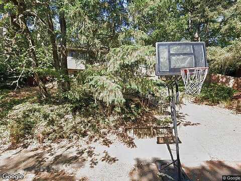 28Th, EUGENE, OR 97405