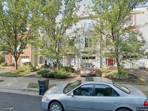 Kings Crossing, ASHBURN, VA 20147