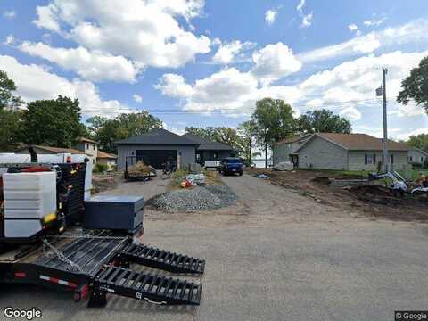Shorewood, DETROIT LAKES, MN 56501