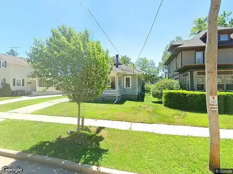 Beechwood, WAUKESHA, WI 53186