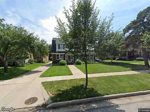 Betsy Ross, MILWAUKEE, WI 53213