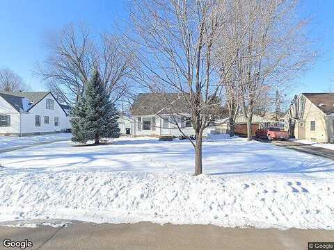 James, MINNEAPOLIS, MN 55423