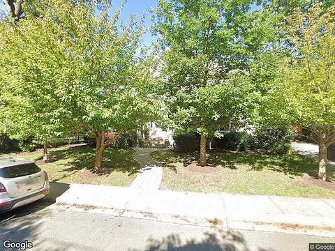 Fulton, FALLS CHURCH, VA 22046