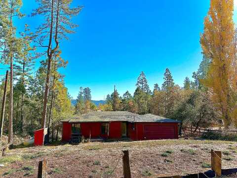 Manzanita, OAKHURST, CA 93644