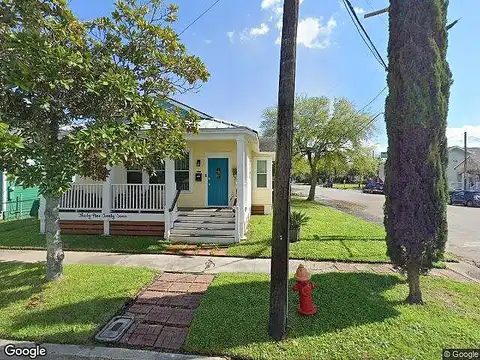 Avenue P, GALVESTON, TX 77550