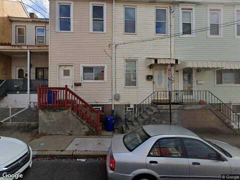 Ella, PITTSBURGH, PA 15224