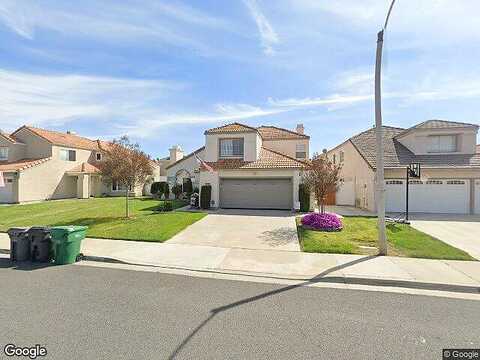 Via Amante, MENIFEE, CA 92584