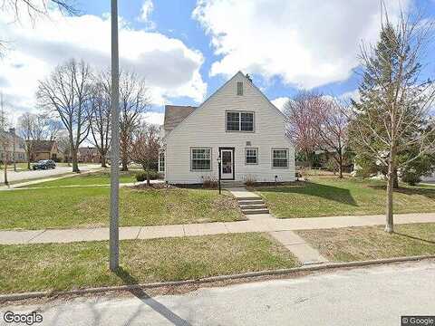 89Th, MILWAUKEE, WI 53226