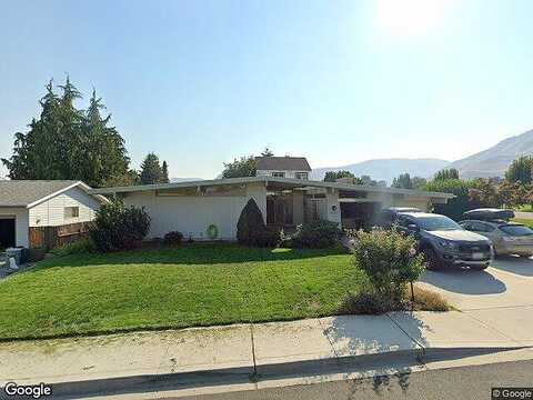 4Th, WENATCHEE, WA 98801