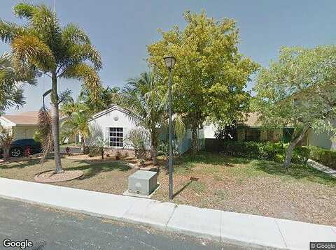Oaklawn, DAVIE, FL 33325