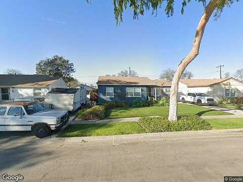 Oak, FULLERTON, CA 92833