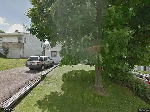 Woodland, MCKEESPORT, PA 15133