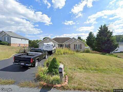 Winter Ridge, STUARTS DRAFT, VA 24477