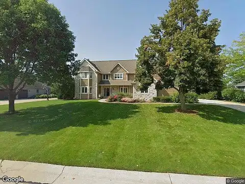 Winter Hollow, MENOMONEE FALLS, WI 53051