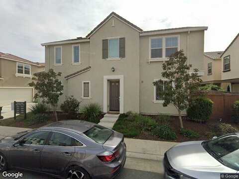 Solo, ELK GROVE, CA 95757