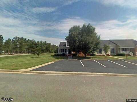 Lees, SOUTH HILL, VA 23970