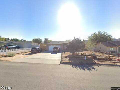 Fox, YUCCA VALLEY, CA 92284