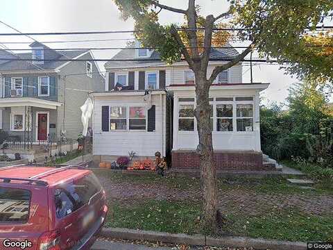 Pine, BRISTOL, PA 19007