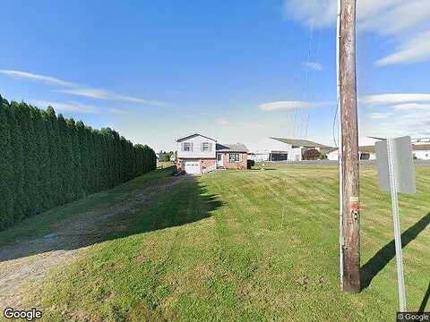 Airport, NEW HOLLAND, PA 17557