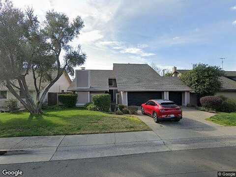 Olive Oak, CARMICHAEL, CA 95608