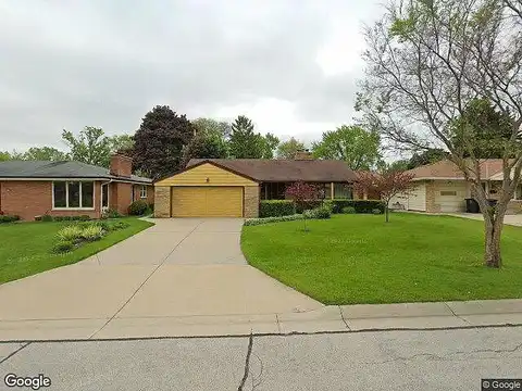 Anthony, MILWAUKEE, WI 53219