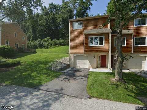 Point, CHADDS FORD, PA 19317