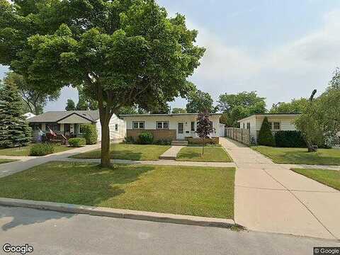 84Th, MILWAUKEE, WI 53222