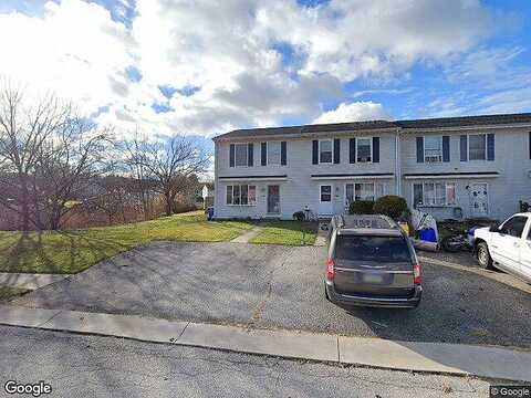 Fox Chase, DOVER, PA 17315