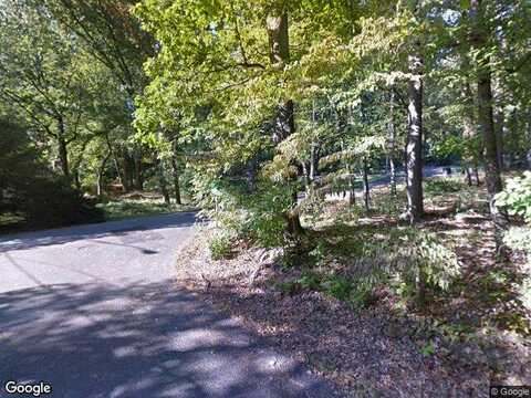 Pine, READING, PA 19606