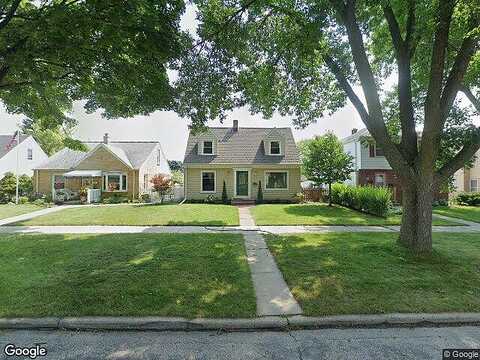81St, MILWAUKEE, WI 53222