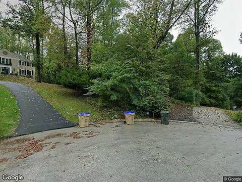 Jeffrey, NEWTOWN SQUARE, PA 19073