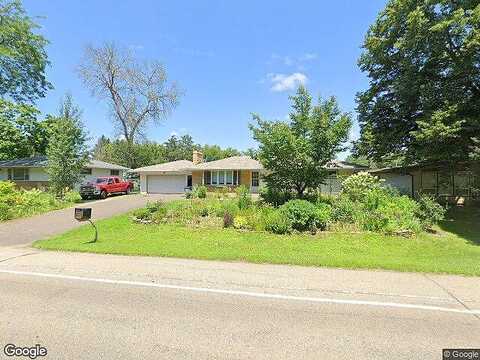 South, SAINT PAUL, MN 55109