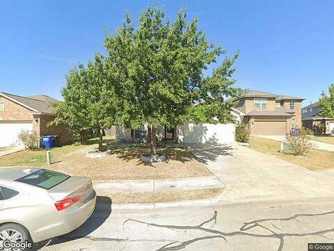 Tricia, HUTTO, TX 78634