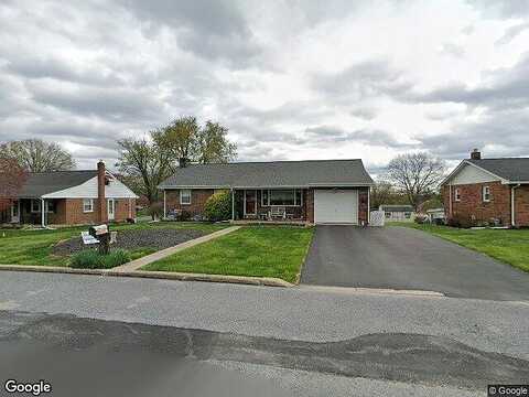 Laurelee, READING, PA 19605