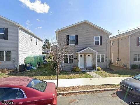Crestmont, READING, PA 19611