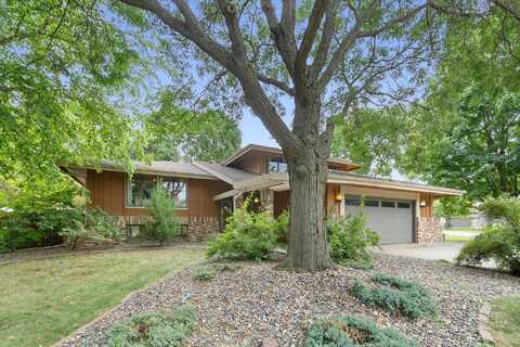 Clover, EDEN PRAIRIE, MN 55347