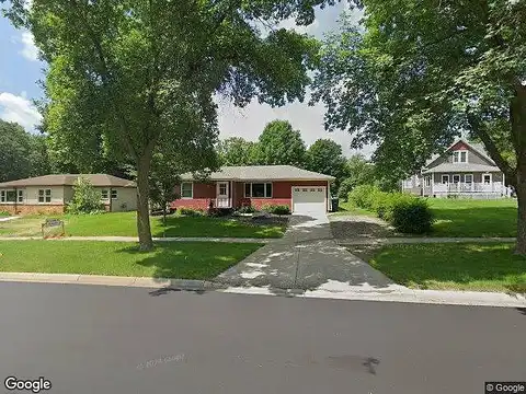 Broadway, FERGUS FALLS, MN 56537
