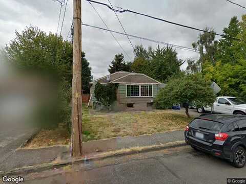 4Th, PUYALLUP, WA 98372