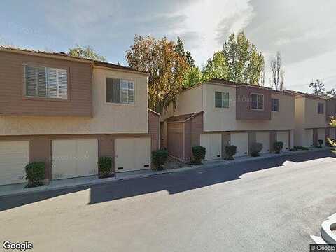 Via Colinas, WESTLAKE VILLAGE, CA 91362