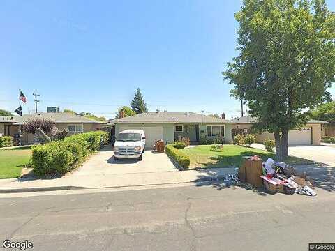 Dennis, CLOVIS, CA 93612