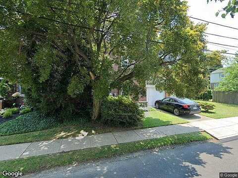 Reese, FOLSOM, PA 19033