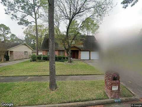 Lawn, HOUSTON, TX 77088